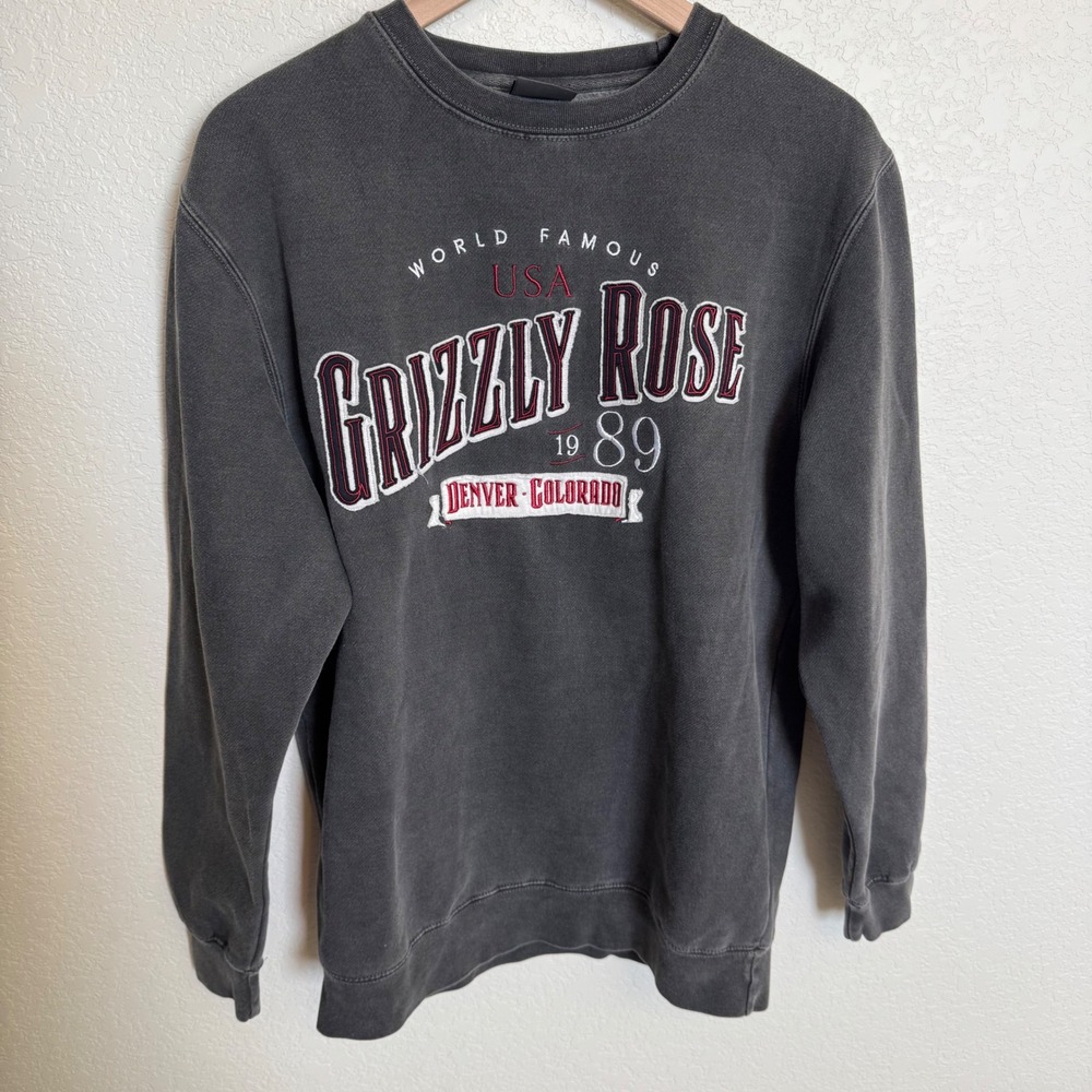 Western Colorado Country Grizzly Rose Embroidered Crewneck Size Medium Grey
